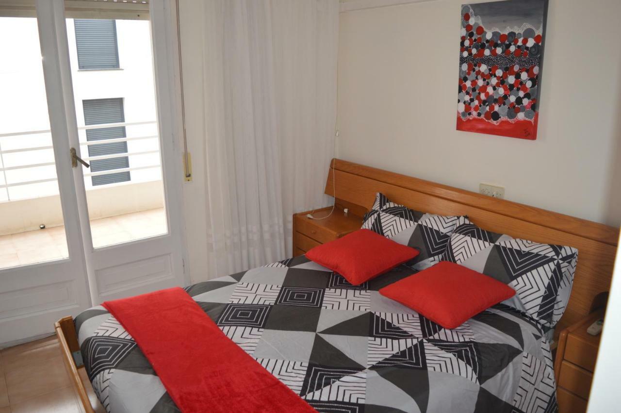 Apartamento Completo 200M Playa Apartment Roses Luaran gambar