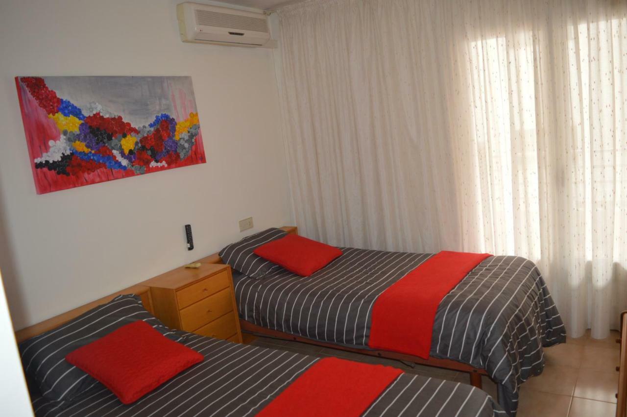 Apartamento Completo 200M Playa Apartment Roses Luaran gambar