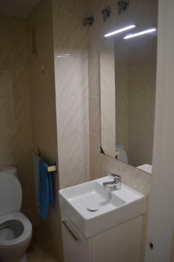 Apartamento Completo 200M Playa Apartment Roses Luaran gambar